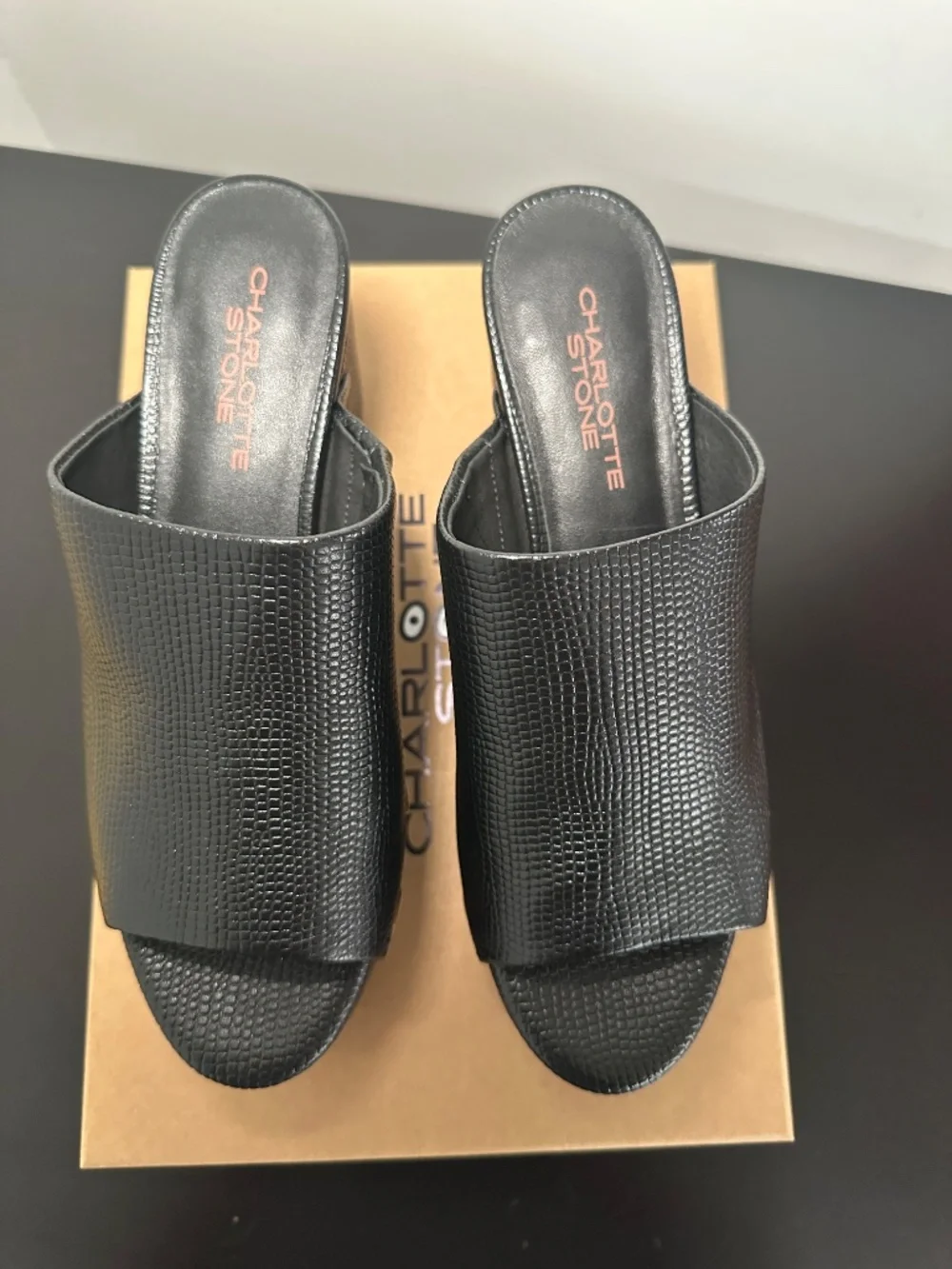 Charlotte Stone Ellery Platform - Size 8